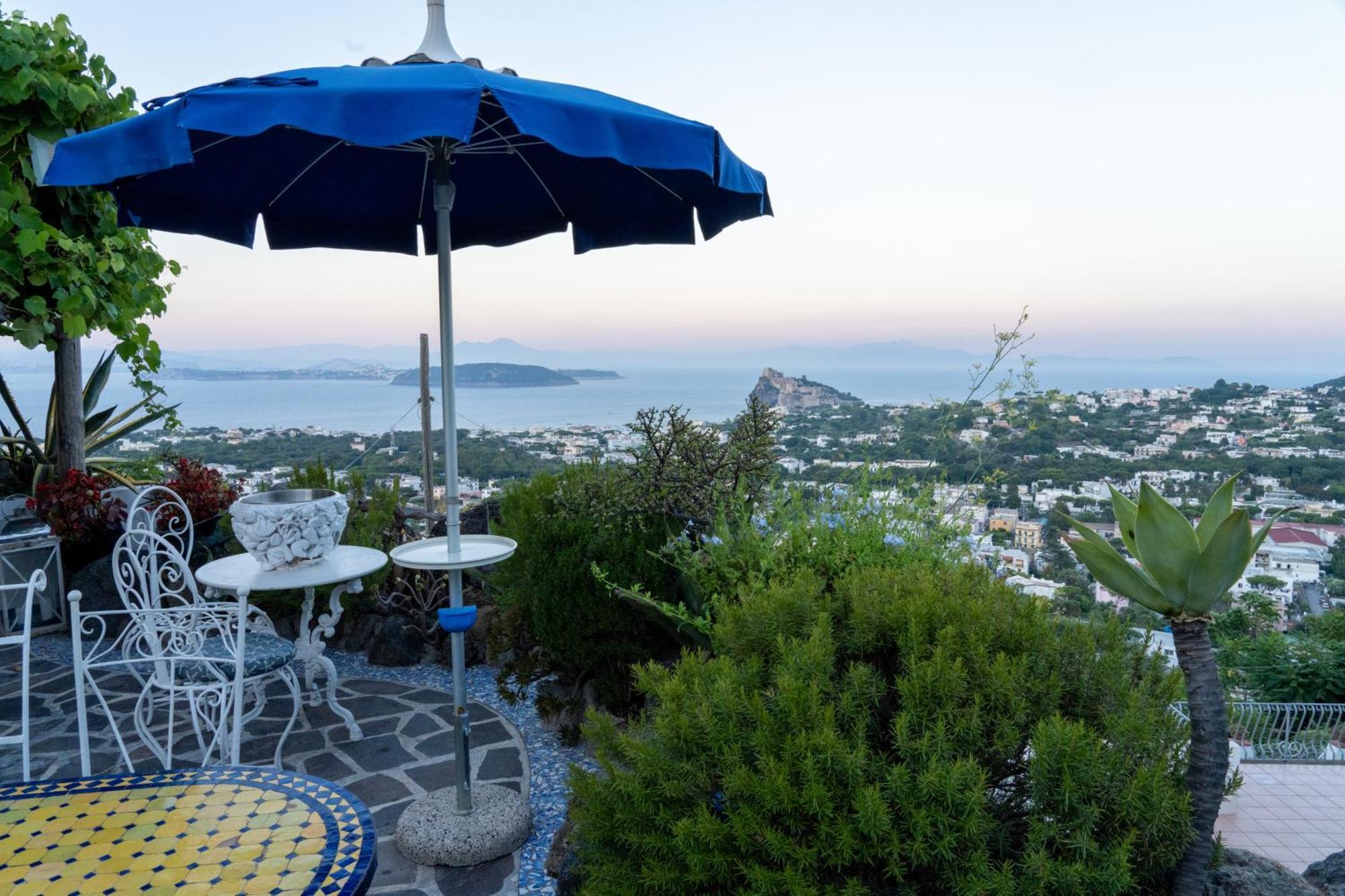 Relais Bijoux Bed & Breakfast 3*