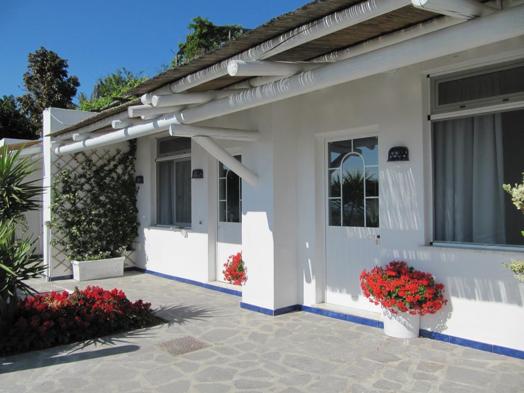 Relais Bijoux Bed & Breakfast